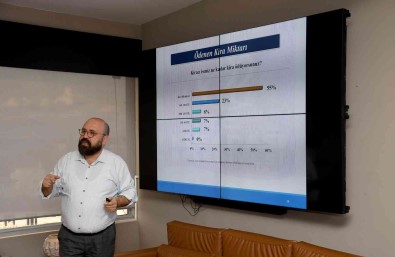 Kusadasi'nda Ihtiyaç Sahibi Kisiler Daha Etkin Yardim Alacak