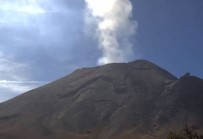 Popocatepetl Yanardagi'nda Patlamalar Devam Ediyor