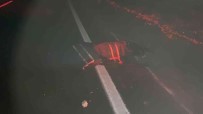 Kapali Yolu Fark Etmeyen Sürücü Metrelerce Takla Atti Açiklamasi 1 Ölü, 3 Agir Yarali