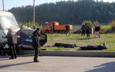 Adana'da Trafik Kazasi Açiklamasi 2 Ölü
