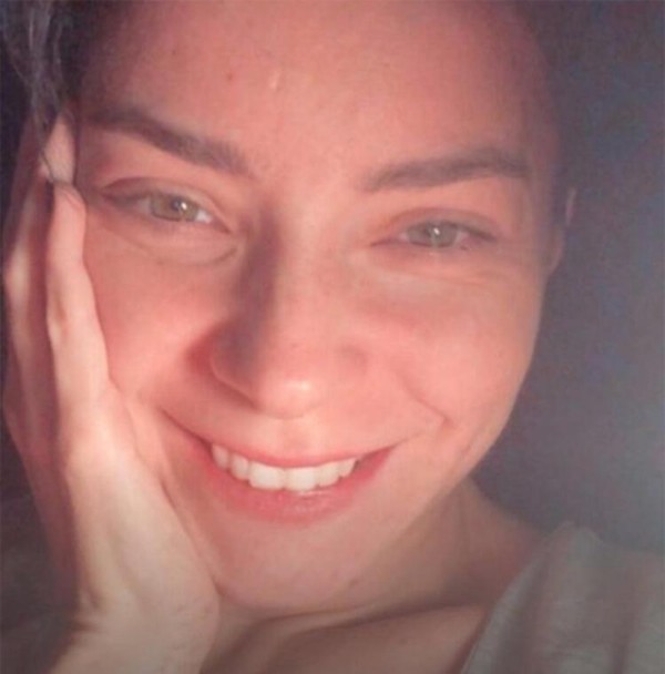 Merve Boluğur'un makyajsız hali...