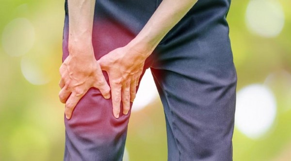 Bacak Uyuşması Neden Olur? Bacak Uyuşması Nasıl Geçer?