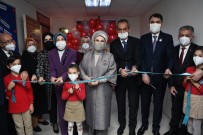 Emine Erdogan'dan Ögrencilere Çifte Müjde