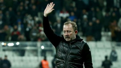 Sergen Yalçın İstifa Mı Etti? Beşiktaş Teknik Direktörü Kim Olacak?