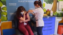 Sağlık Çalışanlarına İkinci Doz Aşılama İstanbul'da Başladı