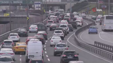 İstanbul'da Kısıtlama Öncesi Trafik Yoğunluğu Yüzde 63 Seviyesinde