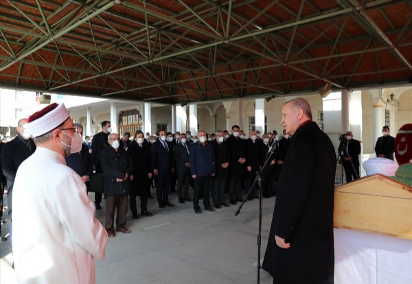 Hafız Abdullah Nazırlı'ya veda!