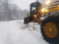 Ekipler Kar Yağışına Karşı Teyakkuzda