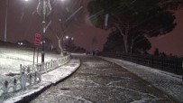 İstanbul'da Kar Yağışı Gece  Boyunca Devam Etti