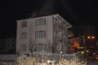 Sorgun'da 3 Katlı Bir Binanın Çatı Katında Yangın Çıktı Haberi