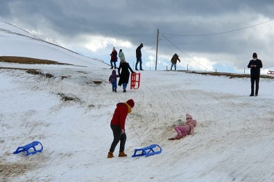 Zigana'da Karne Tatili Sona Erdi