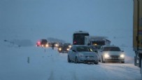 MANSUR YAVAŞ - Mansur Yavaş’tan kar yağışı sonrası kapanan yollar için çözüm önerisi: Trafiğe çıkmayın
