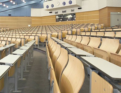 Üniversiteler hibrit eğitime geçiyor