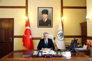 Vali Makas, Tercan'ın Düşman İşgalinden Kurtuluşunu Kutladı