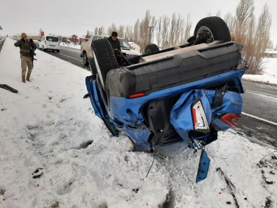 Eleşkirt'te Trafik Kazası, 1 Yaralı