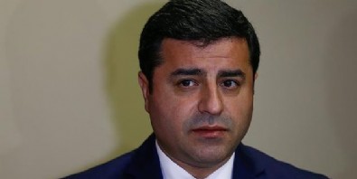 Selahattin Demirtaş: 'Siyasi şov amaçlı operasyonun sorumluluğu HDP'ye yüklenemez'