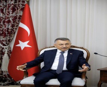 Cumhurbaşkanı Yardımcısı Oktay, Türkiye-Azerbaycan İş Forumu'na Katıldı