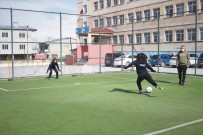 'Futbol Erkek Oyunudur' Diyenlere İnat 7 Yıldır Yenilmiyorlar