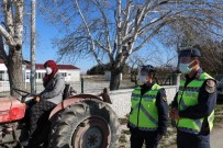 Jandarma , Traktör Kullanacak Sürücülere Kurs Düzenledi