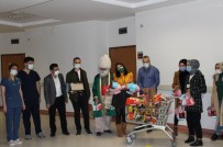 Salgın Döneminde Hasta Çocuklara Moral Oldular