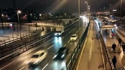 İstanbul'da Hafta Sonu Kısıtlamasının İlk Günü Sakin Geçiyor