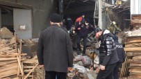 Mobilya Fabrikasında Patlama Açıklaması 1 Ölü 5 Ağır Yaralı