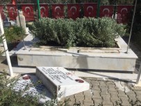 15 Temmuz Şehidi İkiz Polislerin Mezarlarına Alçak Saldırı Haberi