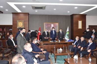 Bakan Kurum'dan Rıza Bey Apartmanı Ve Menemen Ziyareti