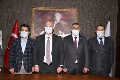 Başkan Vekili Pehlivan Açıklaması 'Bugün İtibariyle Menemen'de Hizmetin Startı Verildi'