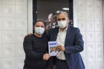 Down Sendromlu Yazar Kitabını Uysal İçin İmzaladı