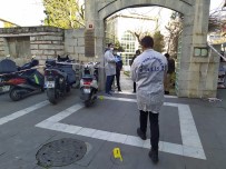 Akrabaların Cami Çıkışı Silahlı Kavgası Kamerada