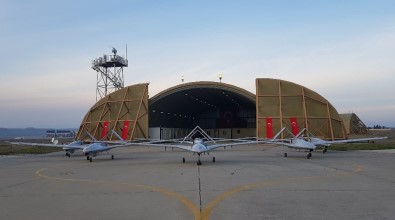 Göklerde 300 Bin Saat