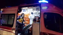 Kocaeli'de Tırla Çarpışan Özel Halk Otobüsünde 6 Kişi Yaralandı