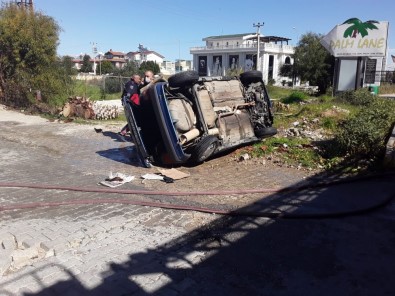 Antalya'da Kaza Yapan Otomobil Önce Devrildi, Sonra Alev Aldı