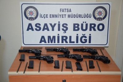 Fatsa'da 6 Adet Kaçak Silah Ele Geçirdi Açıklaması 2 Gözaltı