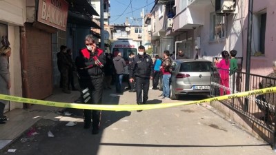 İzmir'de Yalnız Yaşayan Kişi Evinde Ölü Bulundu