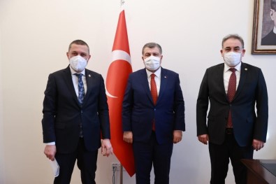 AK Parti Nevşehir Milletvekilleri Açıkgöz Ve Menekşe, Bakan Koca İle Bir Araya Geldi