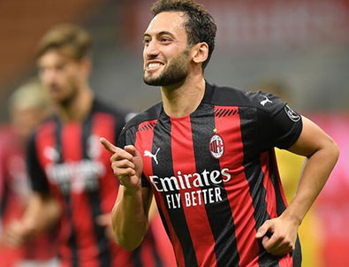 Çalhanoğlu'na ilk teklif yapıldı!