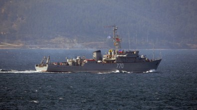 Rus Savaş Gemisi 'Valentin Pikul' Çanakkale Boğazı'ndan Geçti