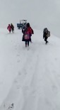 Siirt'te Kar Ve Tipi Çocukları Eğitimden Alıkoyamadı