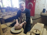 Taverna Müziğinin Usta Sesi Arif Susam'ı Hiç Böyle Görmediniz