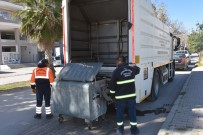 Ceyhan'da Çöp Konteynerlerine Özel Temizlik Haberi