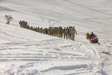2 bin rakımda çığ tatbikatı!