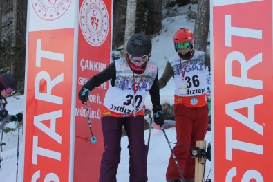 Çankırı'da Diplomatik Kayak Yarışı Başladı