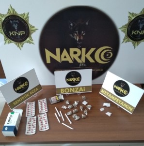 Konya'da Çekici Ve Şoförünün Üzerinde Uyuşturucu Ele Geçirildi