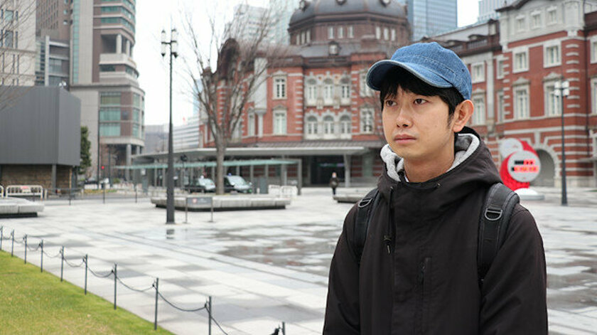 Hiçbir şey yapmadan para kazanıyor!