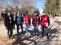 Hisarcık'ta Kızılay Kıyma Ve Kavurma Konservesi Dağıttı Haberi