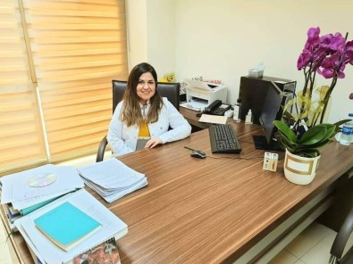 Şuhut'a Atanan Anesteziyoloji Ve Reanimasyon Uzmanı Dr. Zehra Kılınç Görevine Başladı