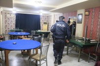 Adana'da Gece Yarısı Kumarhane Baskını