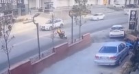 (Özel) İstanbul'da Feci Kaza Kamerada Açıklaması 30 Metre Sürüklenip Aracın Altına Girdi Haberi